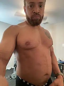 Fathero1time XXX чат на живо