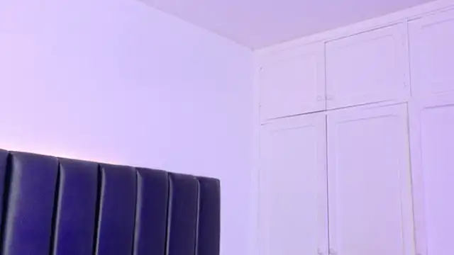 Rayden_Boy Adlı Modelin Canlı XXX Sohbeti