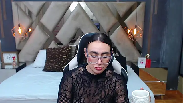 MartinaaFit's Live XXX Chat