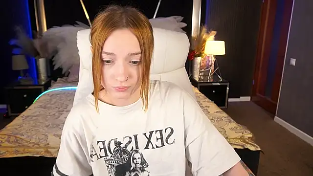 Czat XXX na żywo – LizzaMoonn