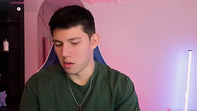 JamesCr_n Live XXX chat