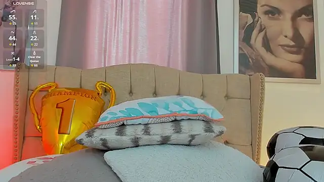 Chatroom XXX en direct de Beautyari_