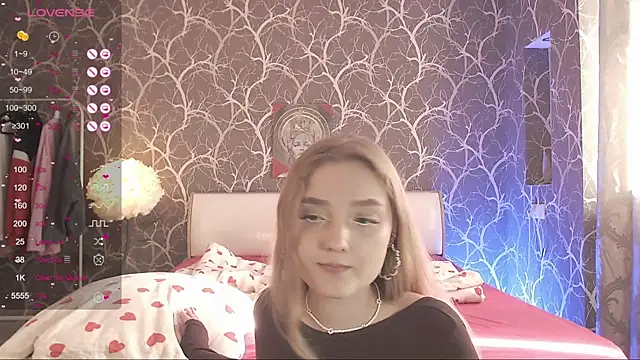 XXX chat uživo modela MiaMiaMeow