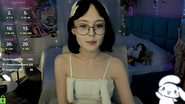 Lilac-Muse Live XXX-chat