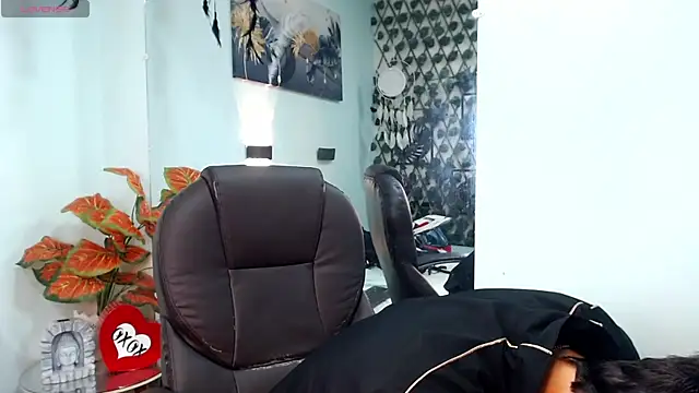 צ'אט XXX בשידור חי של drago_ivan