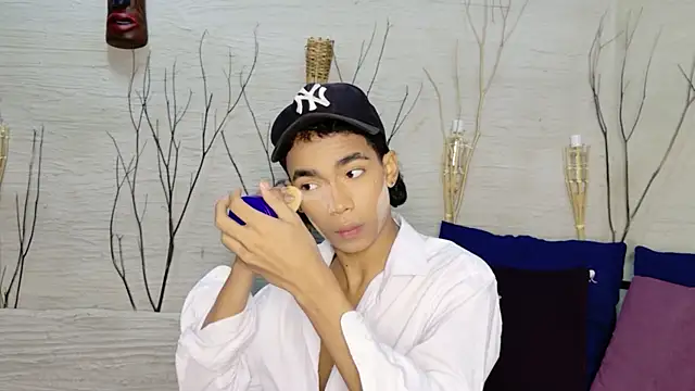 AlanCutee 现场XXX聊天
