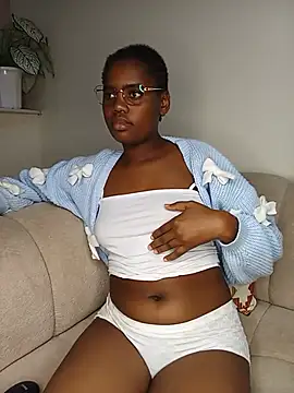 Chat XXX en directo de softglamqueen