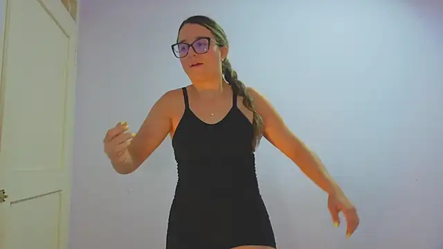 katiaa_lovv's Live XXX Chat