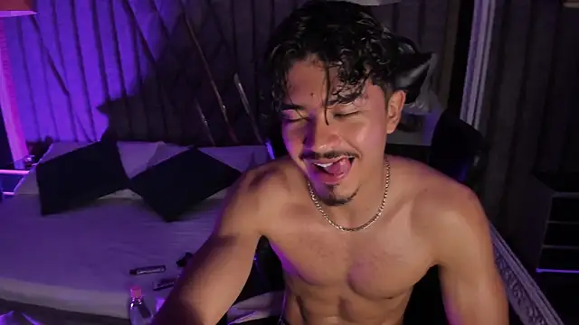 NicolaiKaravn Live XXX chat