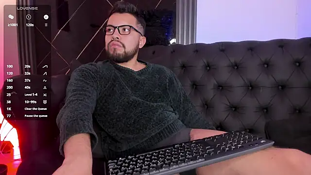 LuccaMallard Adlı Modelin Canlı XXX Sohbeti