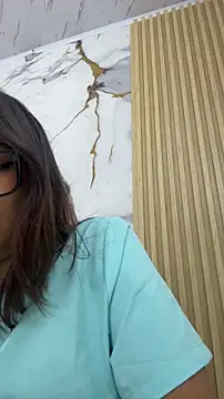 Chat XXX en directo de babysaritaa