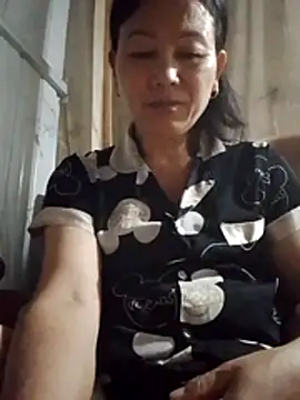 Kiss_love2n Live XXX chat