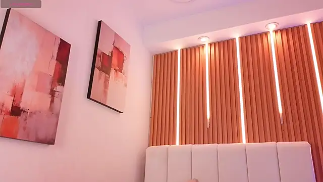 KimSensual_'s Live XXX Chat