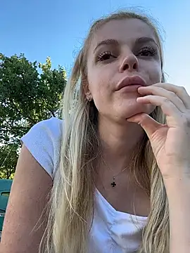 HarrietDart's Live XXX Chat