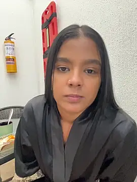 Chat XXX en directo de JANYLOVE__