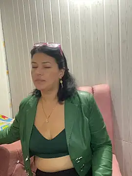 Selin_Sweet9 Adlı Modelin Canlı XXX Sohbeti
