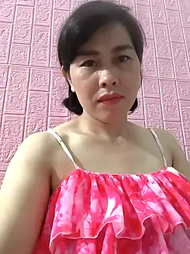 Chat XXX ao vivo de juicy-milu