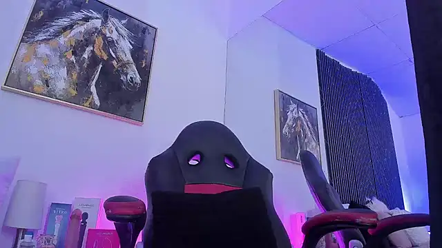 Chat +18 de Bonnie_Rider ao vivo