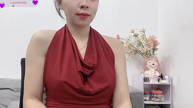 Ryo-Jisoo Chat XXX in diretta