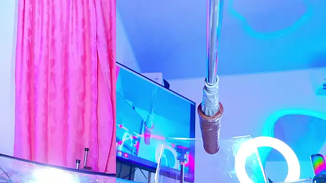 Živý XXX chat NathaxaLeans