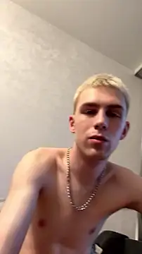 Tommy_CrashXXX's Live XXX Chat