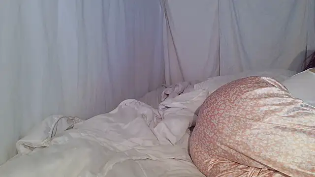 Czat XXX na żywo – saraswirls69@xh