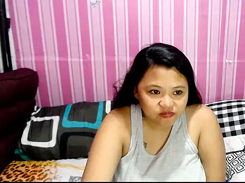 AsianAnne69 Adlı Modelin Canlı XXX Sohbeti