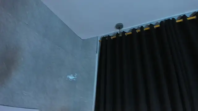 madisonyeduar_'s Webcam Show