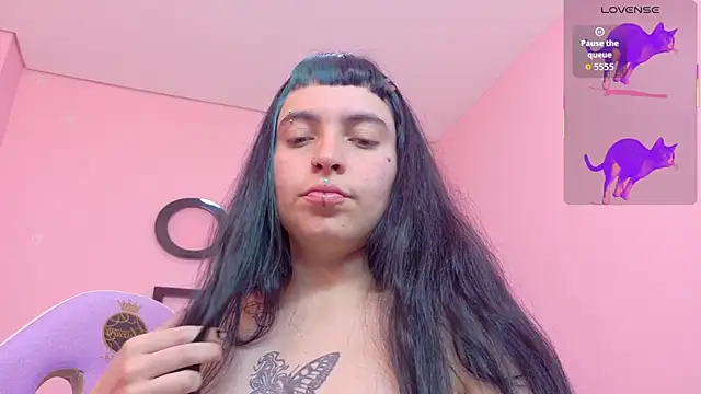 _sofia_smth_xx Adlı Modelin Canlı XXX Sohbeti