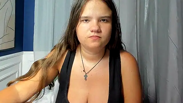 AdeleCruz Chat XXX in diretta