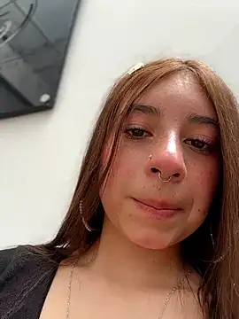 Chat XXX en directo de GabySweett_