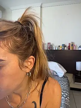 Chat XXX ao vivo de NicoleWilder