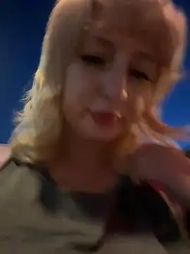 Živý XXX chat RonnieKiss