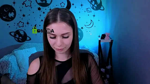 Онлайн чат XXX flora_ri