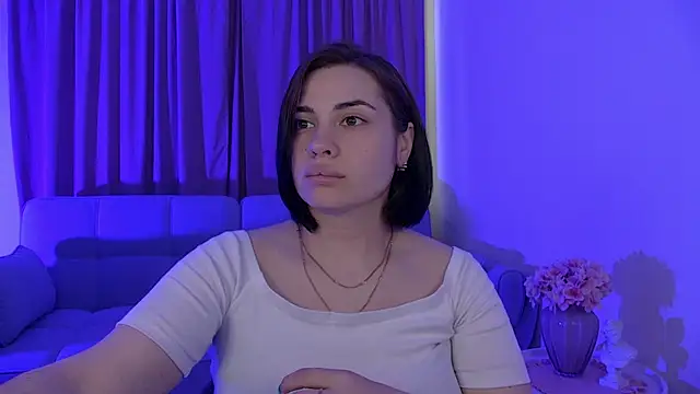 AdrianaToress' Live XXX Chat