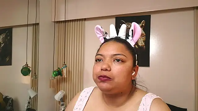 virtual_charm Chat XXX live