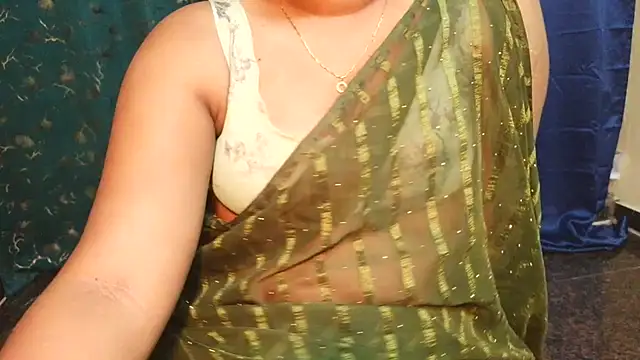 Chat XXX ao vivo de Pavani-Darling
