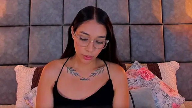Chat XXX ao vivo de Roseaurora