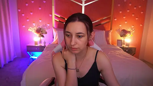 XXX chat uživo modela RoxieRay