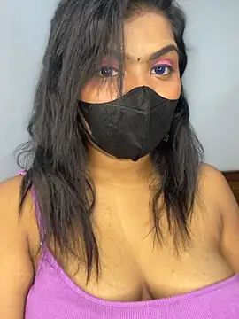 __Tamil_Hot_Chellakutty__ Chat XXX in diretta
