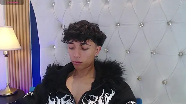 Aiden_Rivers_ – Live XXX-chat