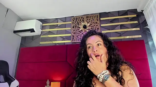 hanny_milf's Live XXX Chat