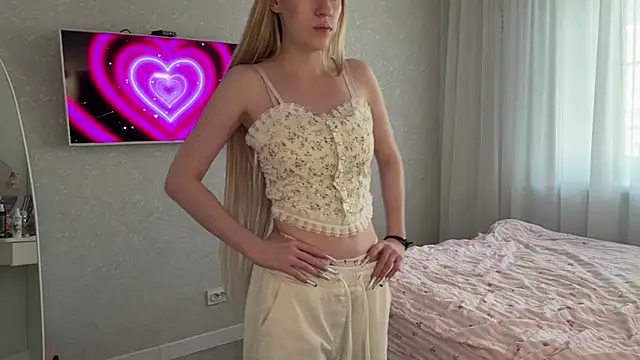 Between_Eeys live XXX chat