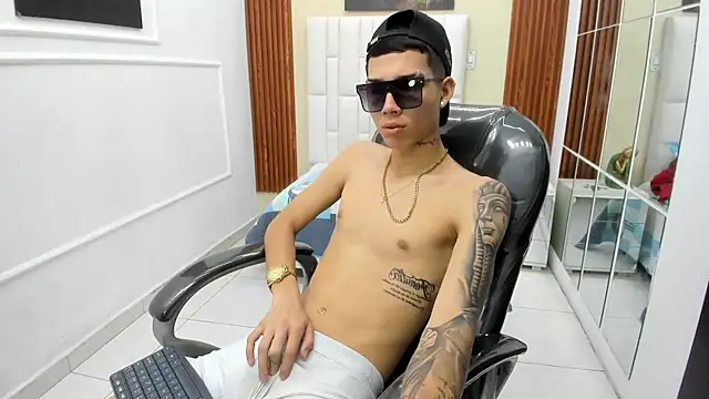 paul_ponce – Live XXX-chat