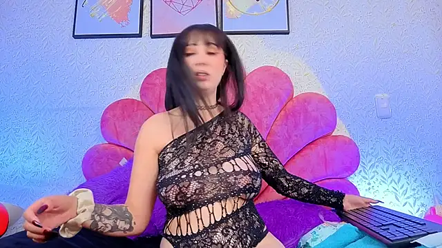 artemisa_aly's Live XXX Chat