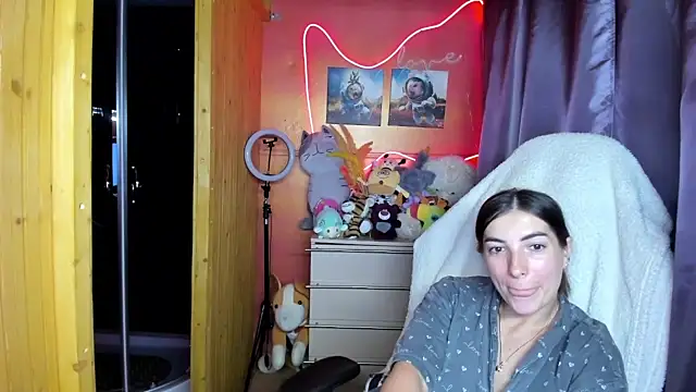 Chat XXX ao vivo de Fiery_Brunette_