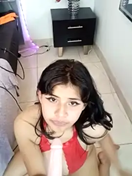 Chat XXX ao vivo de Liily_Foxxy
