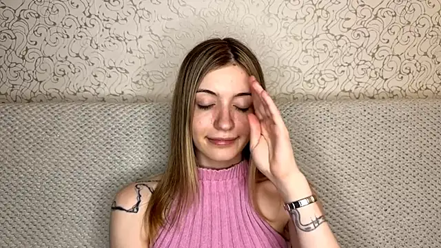 Shinin_Robi Adlı Modelin Canlı XXX Sohbeti