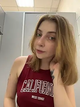 Sunny___Bunny live XXX chat