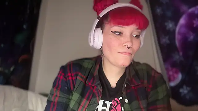 Chat +18 de FRRANNKIE ao vivo